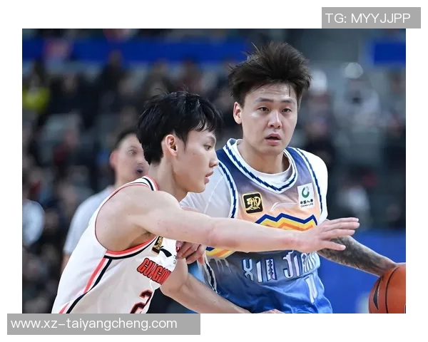 CBA全明星正赛阵容揭晓赵睿徐杰领衔首发胡明轩等人担任替补 CBA全明星正赛阵容揭晓赵睿徐杰领衔首发胡明轩等人担任替补